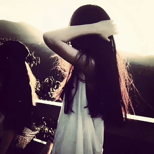 欧美多人做爱a片
