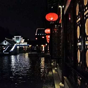 欧美多人做爱a片
